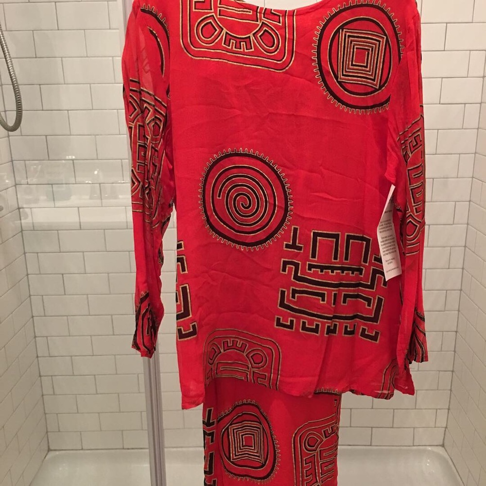 Tunic and pants set